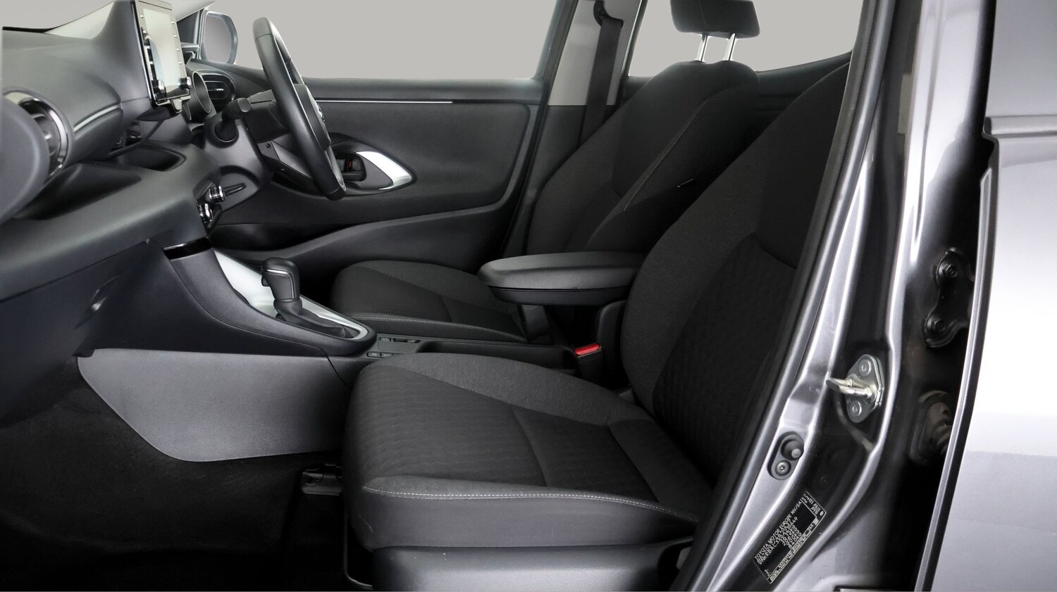 Used Toyota Yaris 2022 for sale - 77363815: Photo 13