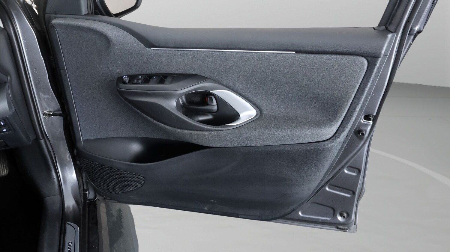 Used Toyota Yaris 2022 for sale - 77363815: Photo 14