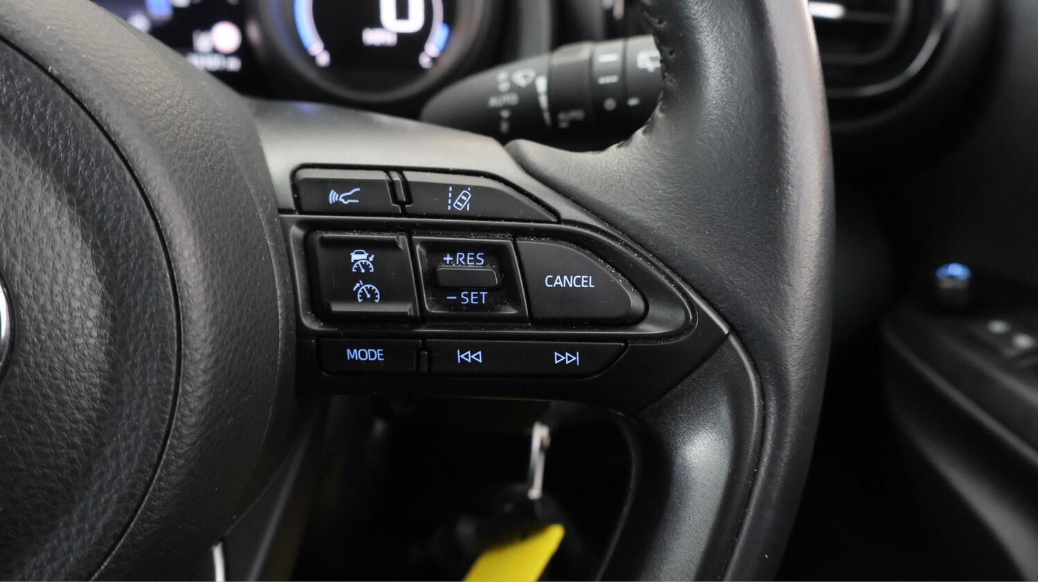 Used Toyota Yaris 2022 for sale - 77363815: Photo 22