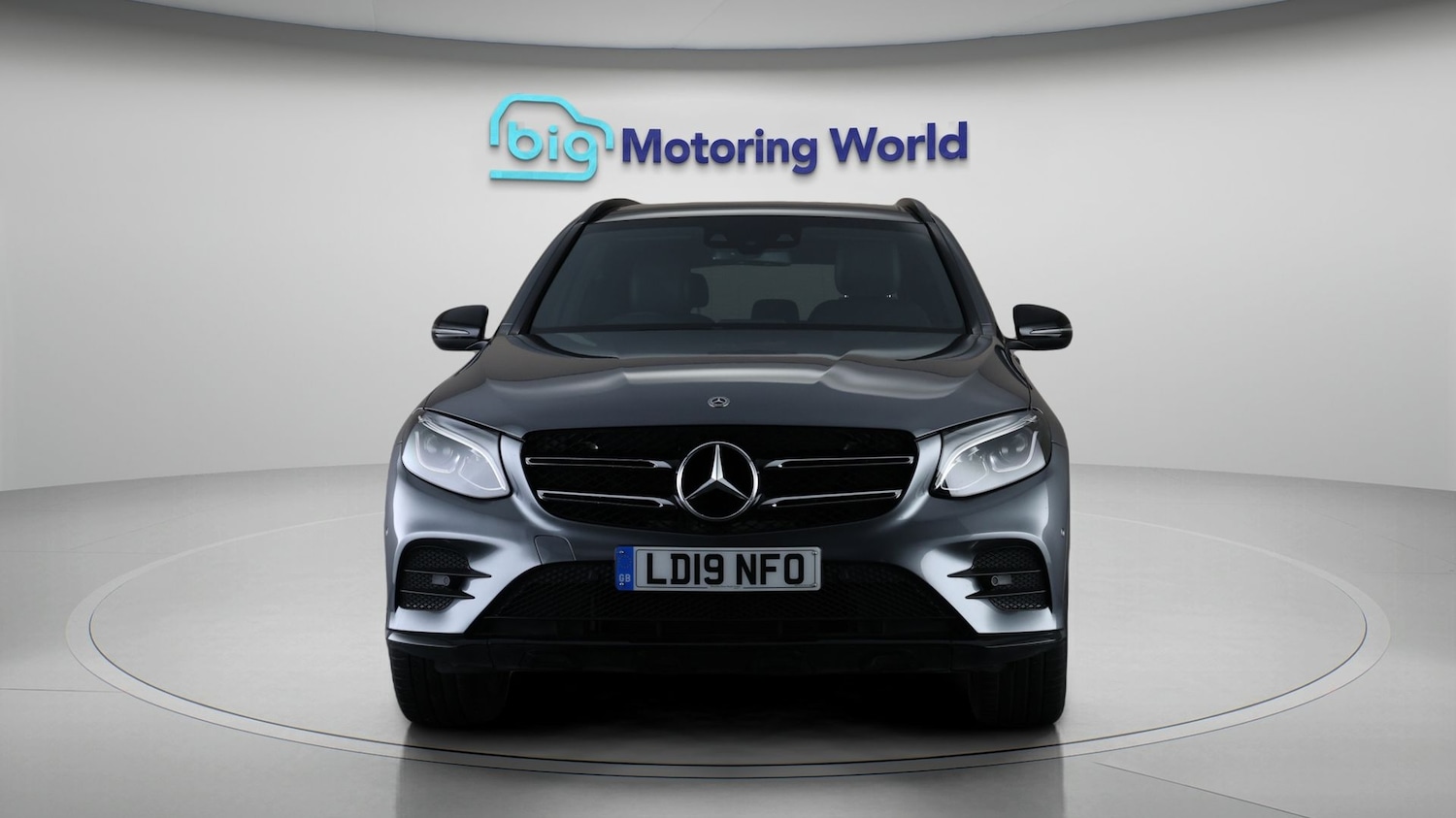 Used Mercedes-Benz GLC 2019 for sale - 77638568: Photo 2
