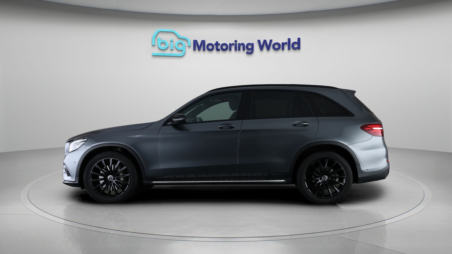 Used Mercedes-Benz GLC 2019 for sale - 77638568: Photo 4