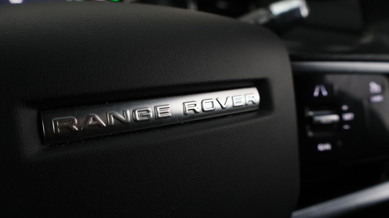 Used Land Rover Range Rover Evoque 2021 for sale - 76378092: Photo 22