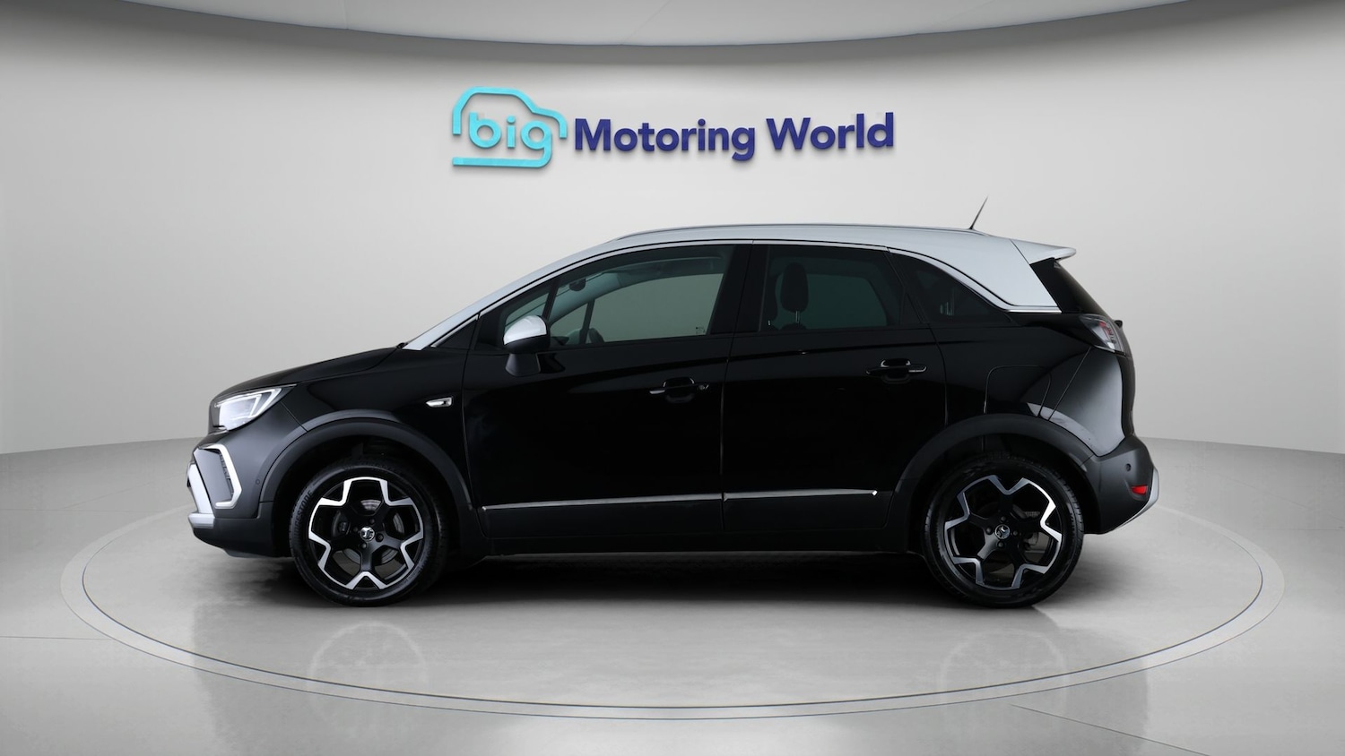 Used Vauxhall Crossland 2022 for sale - 77681597: Photo 4