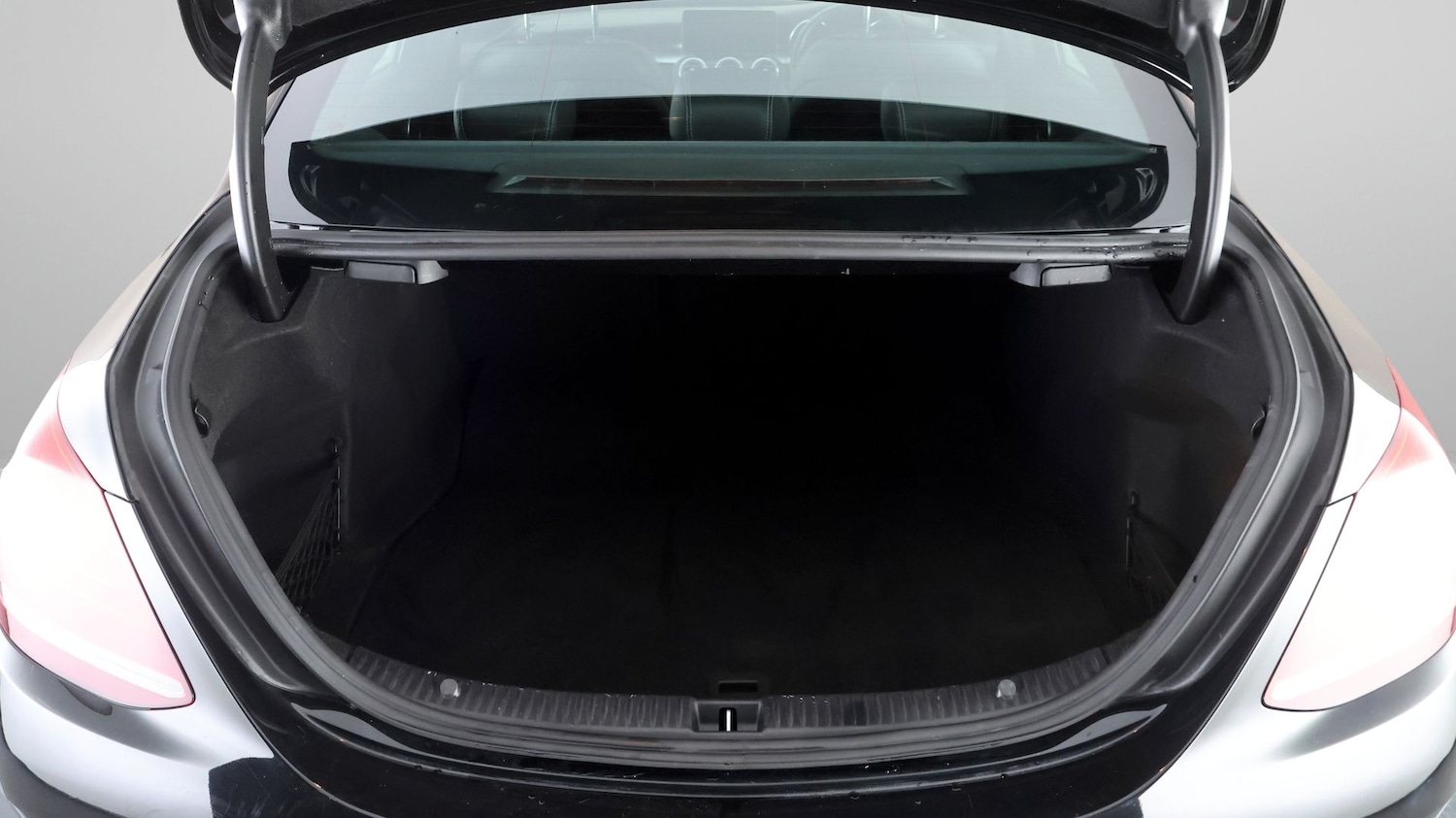 Used Mercedes-Benz C Class 2019 for sale - 77704222: Photo 17