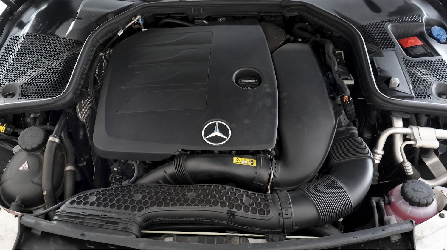 Used Mercedes-Benz C Class 2019 for sale - 77704222: Photo 19