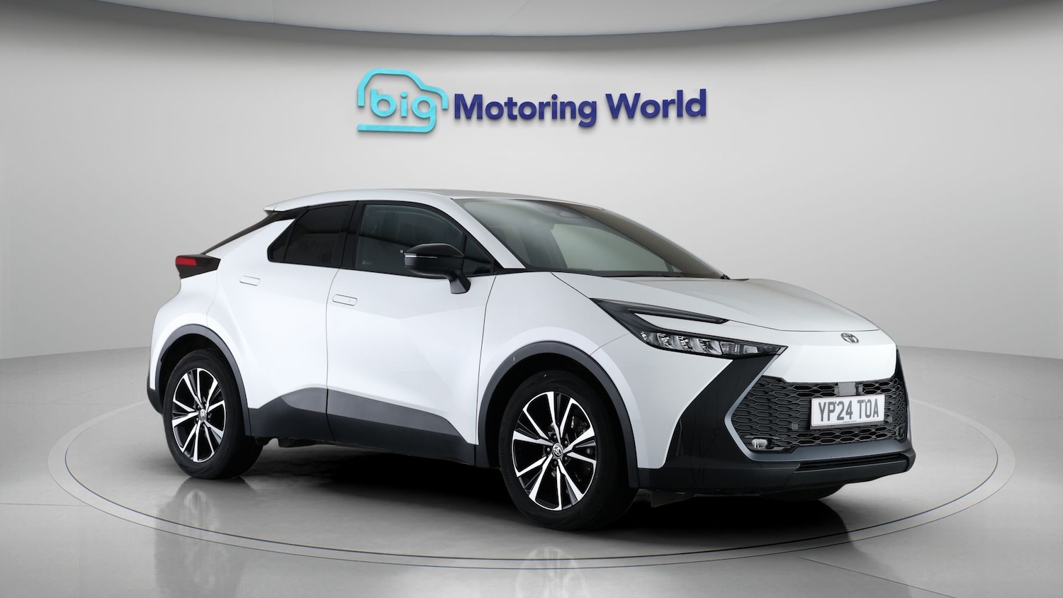 Used Toyota C-HR 2024 for sale - 77357522: Photo 1