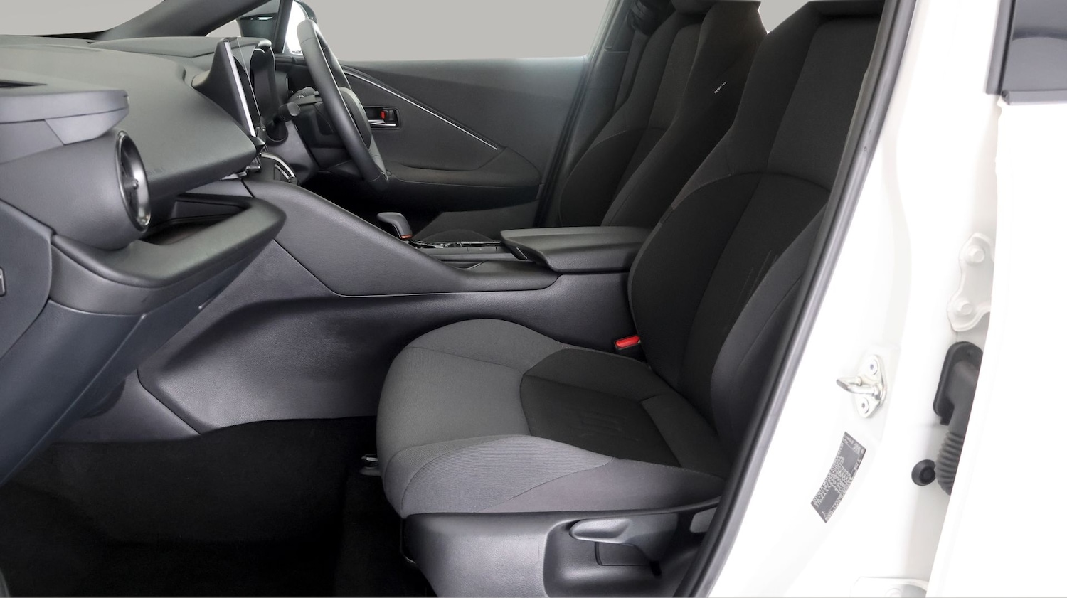 Used Toyota C-HR 2024 for sale - 77357522: Photo 13