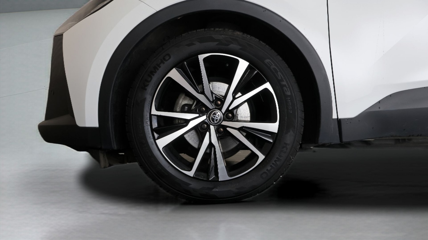 Used Toyota C-HR 2024 for sale - 77357522: Photo 17