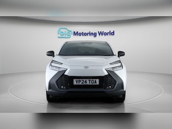 Used Toyota C-HR 2024 for sale - 77357522: Photo