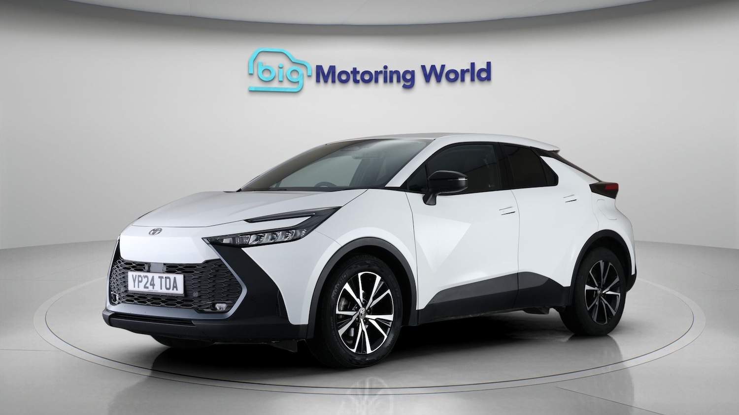 Used Toyota C-HR 2024 for sale - 77357522: Photo 3