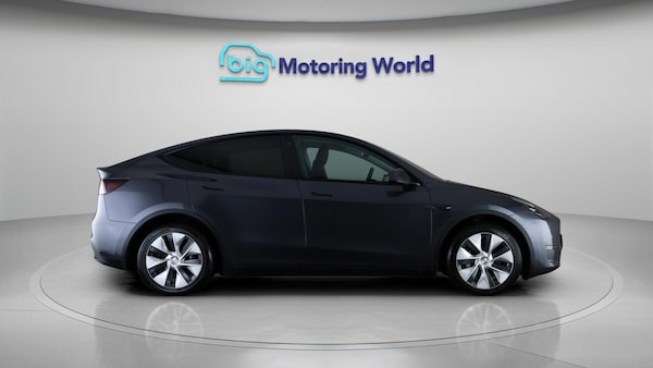 Used Tesla Model Y 2022 for sale - 76315007: Photo 9