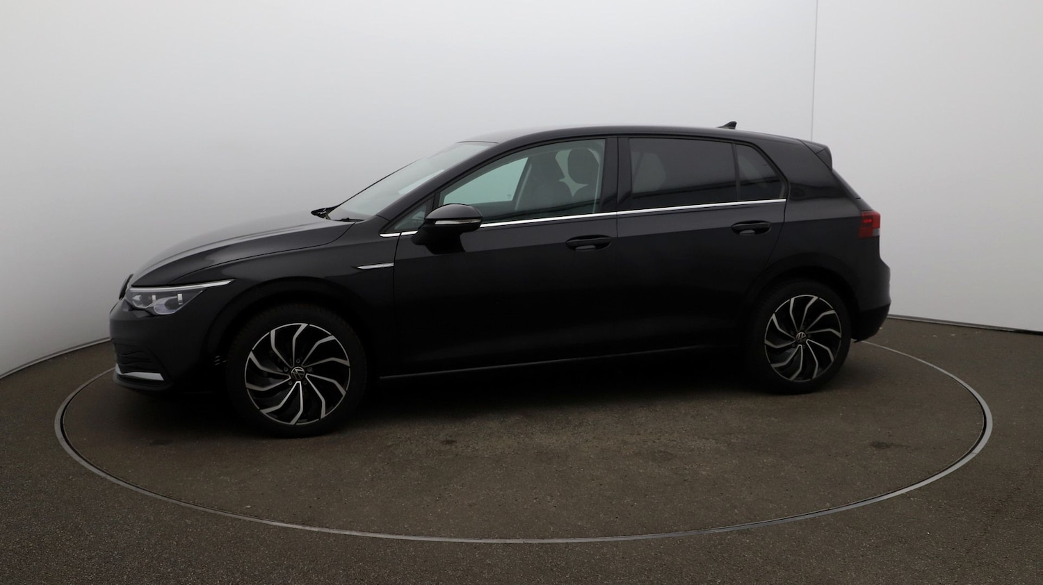 Used Volkswagen Golf 2023 for sale - 76877384: Photo 57