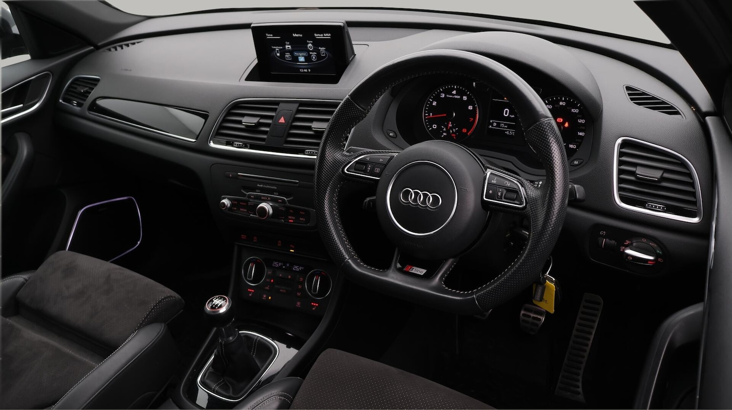 Used Audi Q3 2018 for sale - 76714293: Photo 10