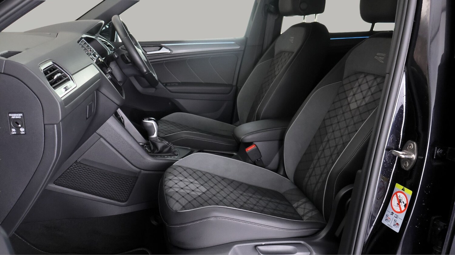 Used Volkswagen Tiguan 2024 for sale - 78087577: Photo 14