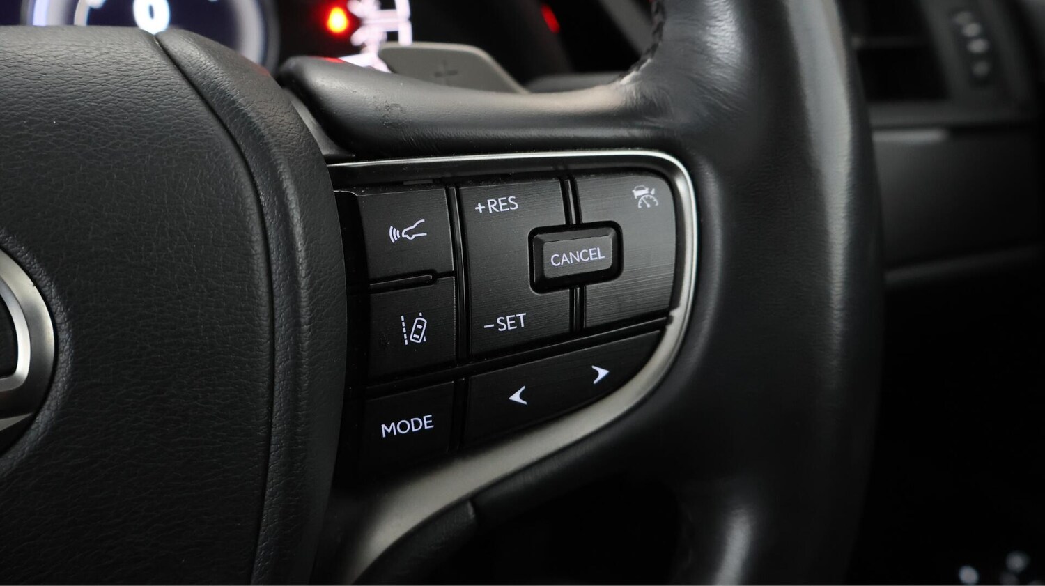 Used Lexus ES 2022 for sale - 76597230: Photo 25