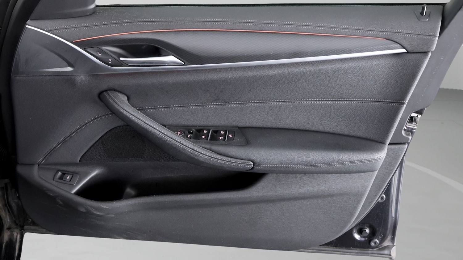 Used BMW 5 Series 2022 for sale - 77393055: Photo 15