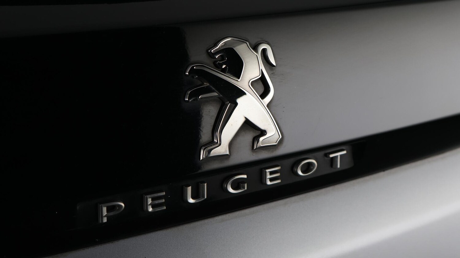 Used Peugeot 3008 2020 for sale - 76433039: Photo 21