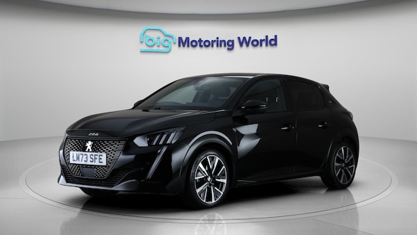 Used Peugeot 208 2023 for sale - 76296069: Photo 4