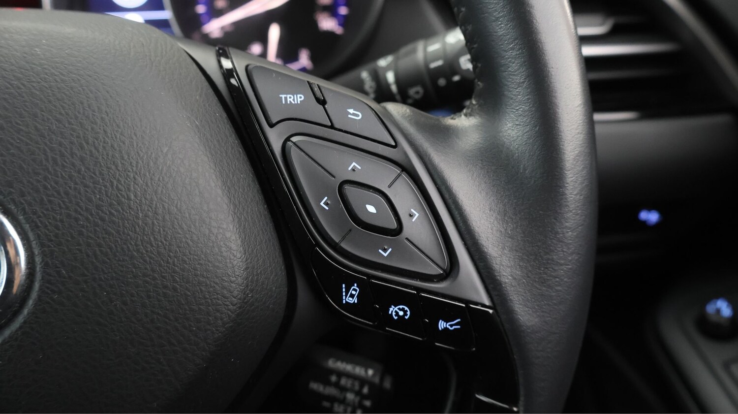 Used Toyota C-HR 2023 for sale - 77349974: Photo 21