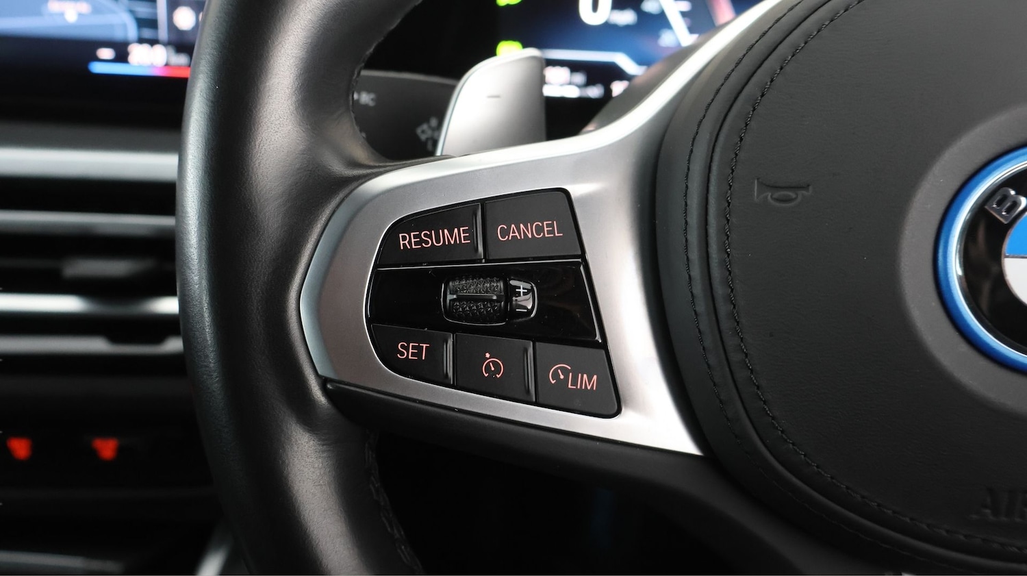 Used BMW 3 Series 2023 for sale - 77694511: Photo 20