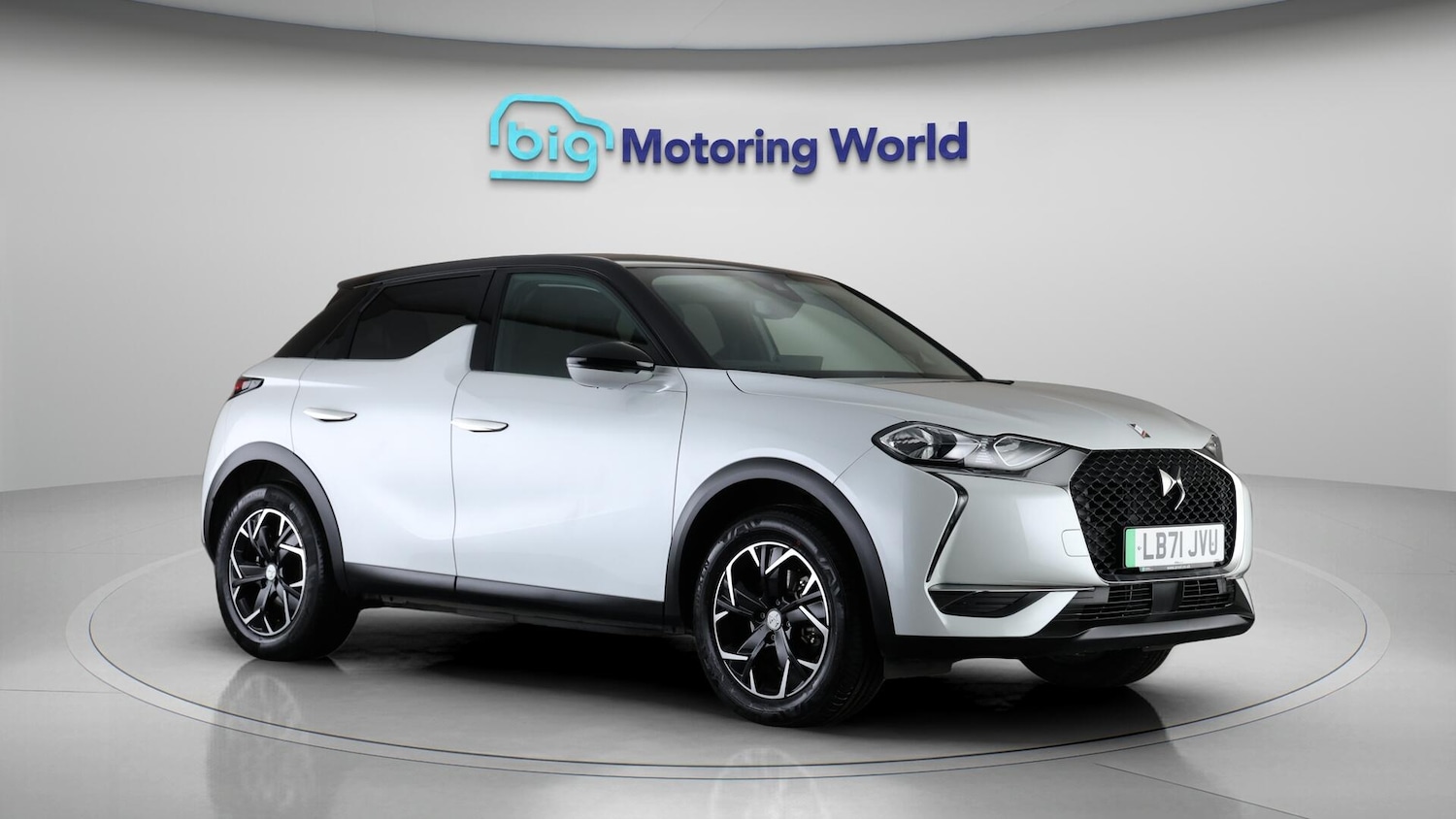 Used DS Automobiles DS 3 Crossback 2021 for sale - 76753264: Photo 2