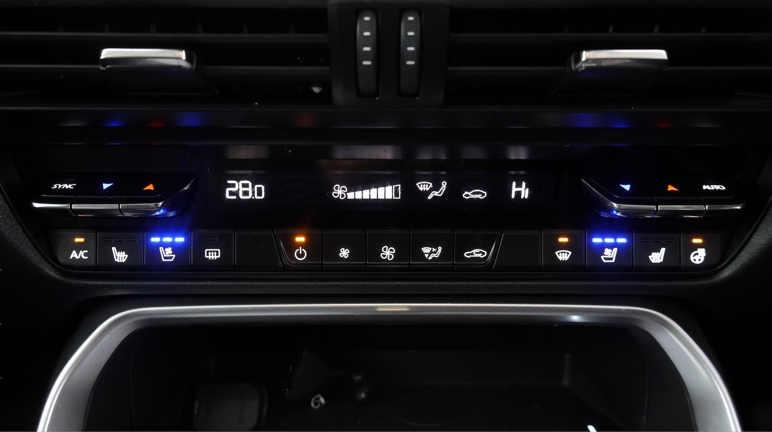 Used Mazda CX-60 2022 for sale - 77704224: Photo 11