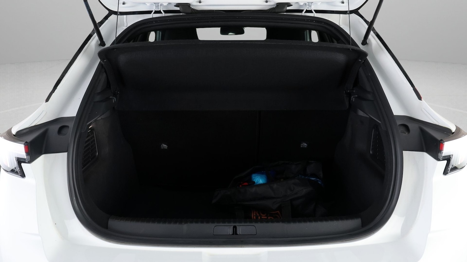 Used Vauxhall Mokka 2023 for sale - 77558445: Photo 17