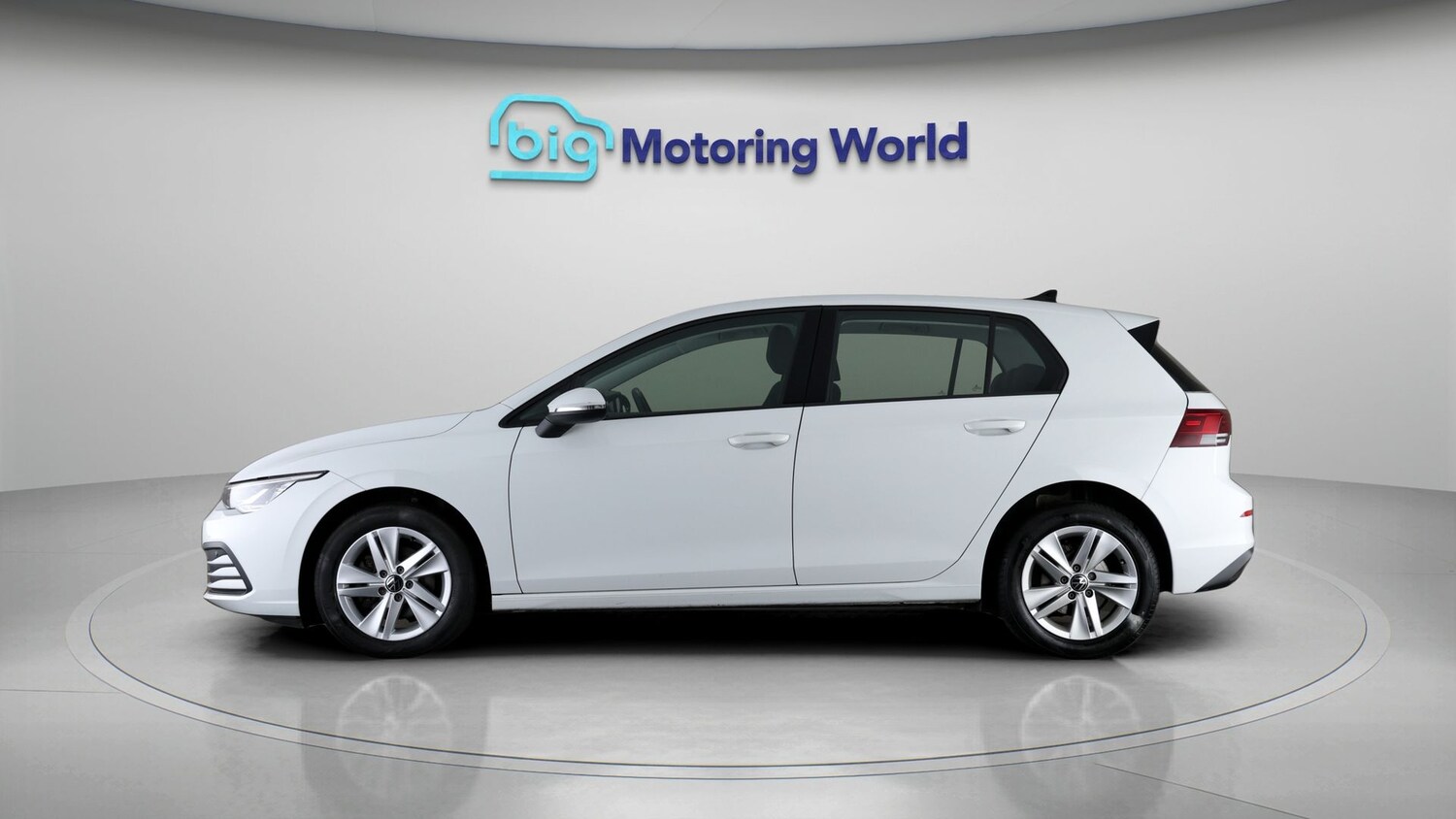 Used Volkswagen Golf 2023 for sale - 77934866: Photo 4