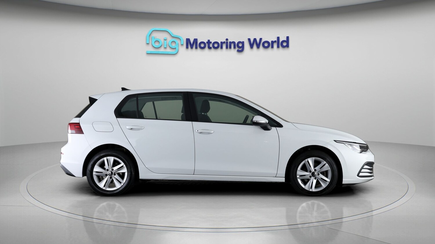 Used Volkswagen Golf 2023 for sale - 77934866: Photo 8