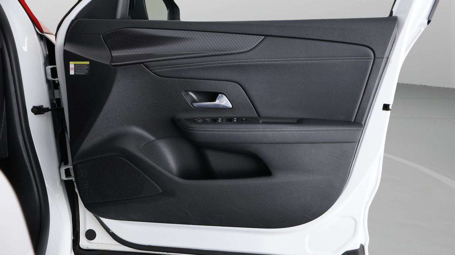 Used Vauxhall Mokka Electric for sale - 76433386: Photo 16