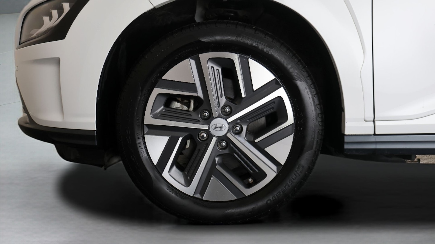 Used Hyundai KONA 2023 for sale - 77678570: Photo 18