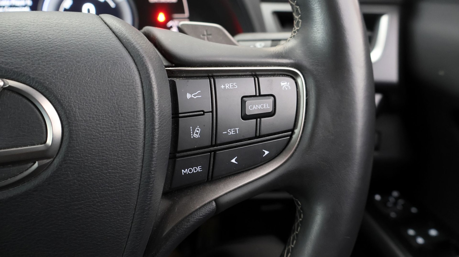 Used Lexus UX 2022 for sale - 77399339: Photo 22