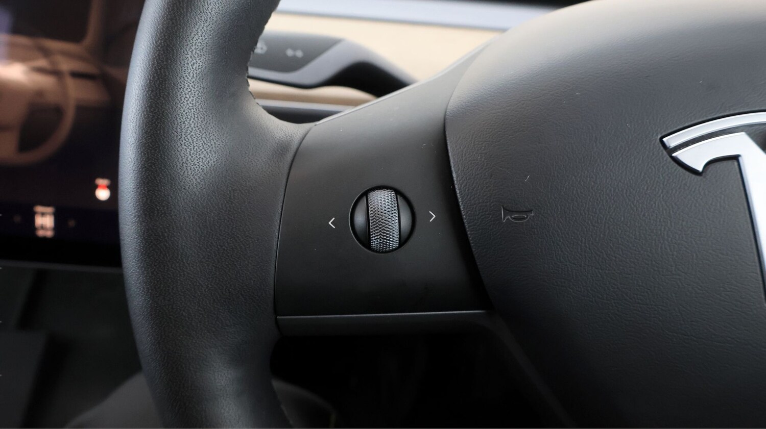 Used Tesla Model 3 2021 for sale - 77500974: Photo 22