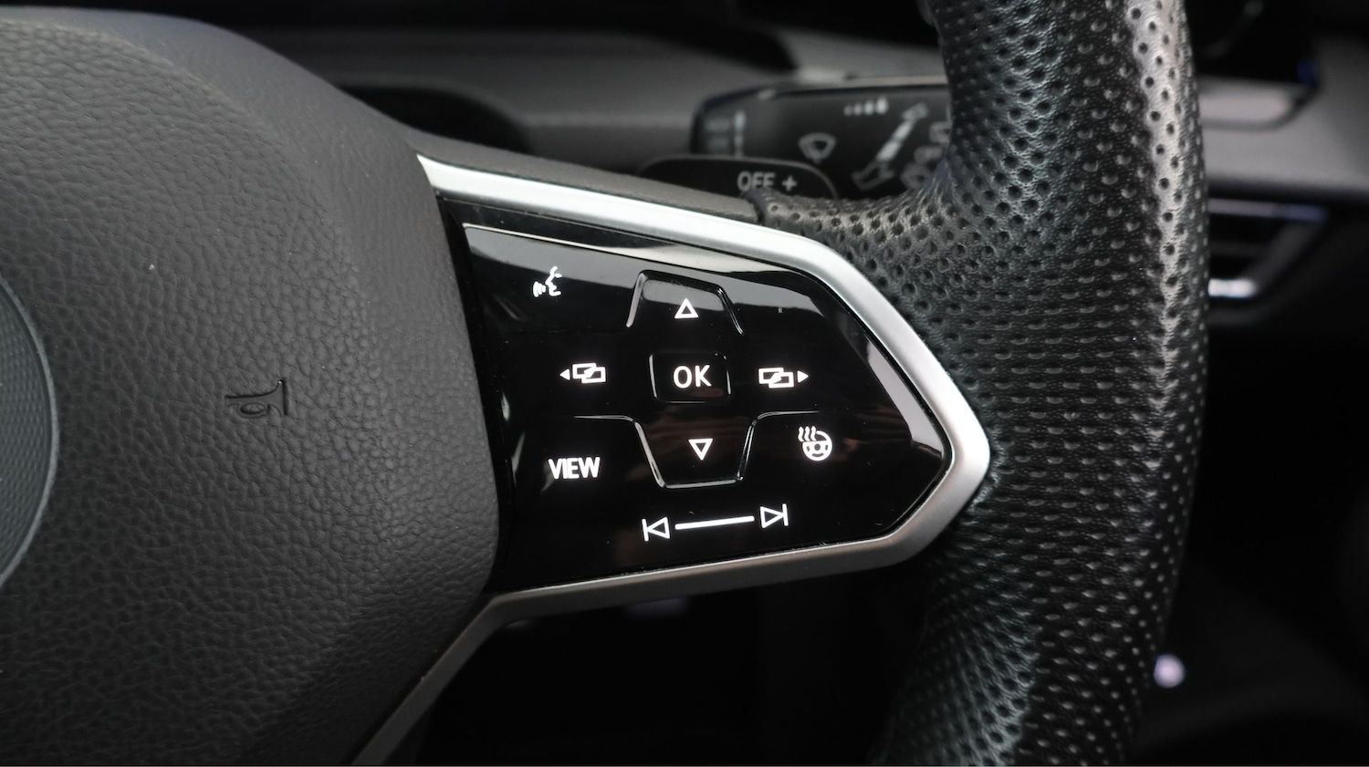 Used Volkswagen Golf 2023 for sale - 77799681: Photo 22