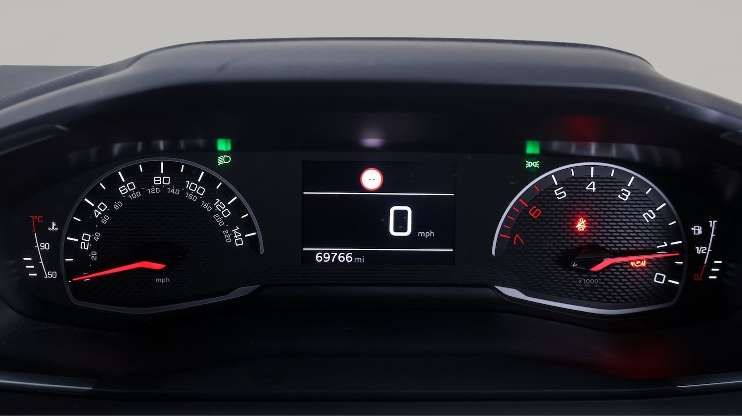 Used Peugeot 208 2022 for sale - 77678559: Photo 10