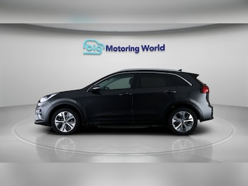Used Kia Niro 2022 for sale - 77251019: Photo