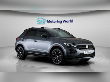Used Volkswagen T-Roc 2021 for sale - 77393784: Photo