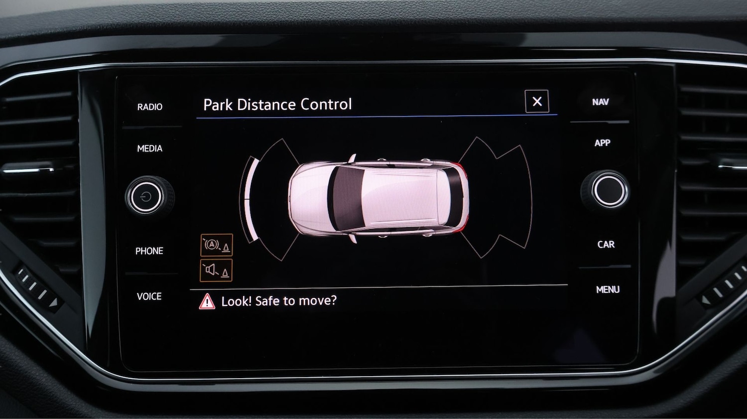 Used Volkswagen T-Roc 2021 for sale - 77393784: Photo 23