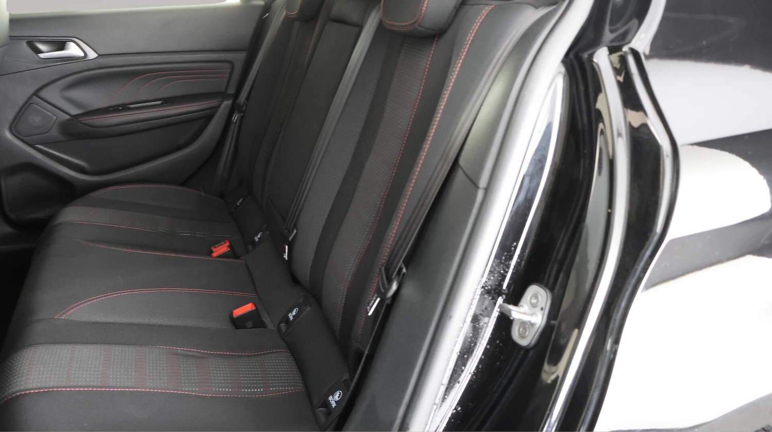 Used Peugeot 308 2019 for sale - 76432887: Photo 17