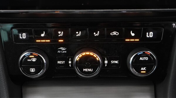 Used Skoda Superb 2022 for sale - 76200646: Photo 13