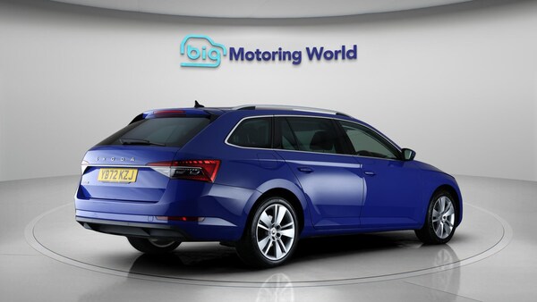 Used Skoda Superb 2022 for sale - 76200646: Photo 8
