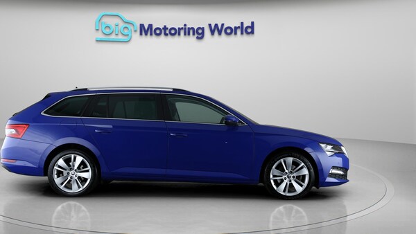 Used Skoda Superb 2022 for sale - 76200646: Photo 9