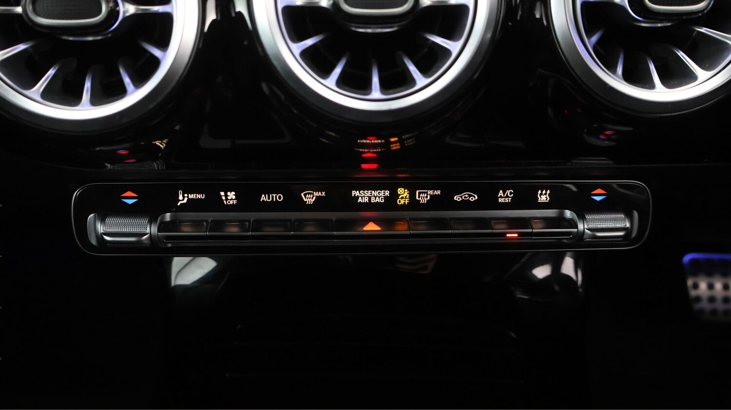 Used Mercedes-Benz A-Class 2021 for sale - 77501947: Photo 11