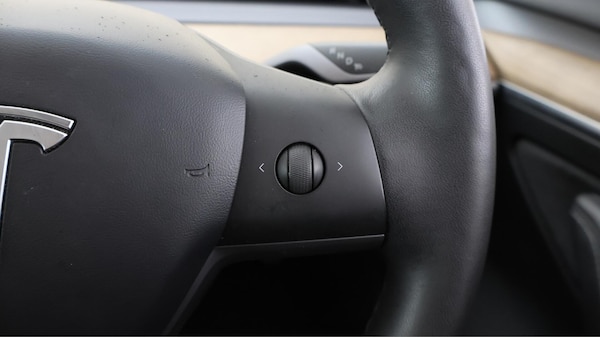 Used Tesla Model 3 2021 for sale - 76247029: Photo 23