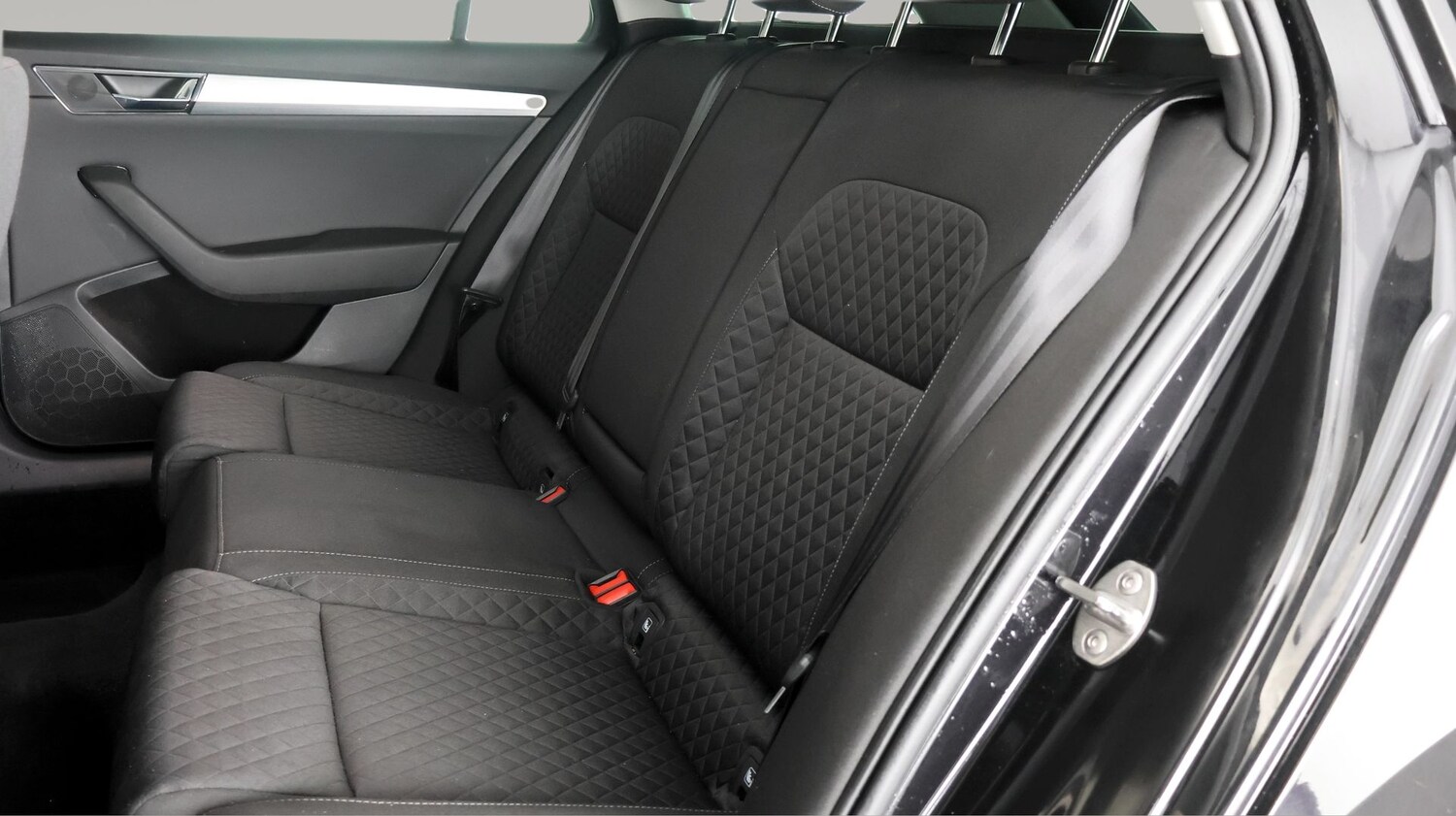 Used Skoda Superb 2023 for sale - 77214766: Photo 16