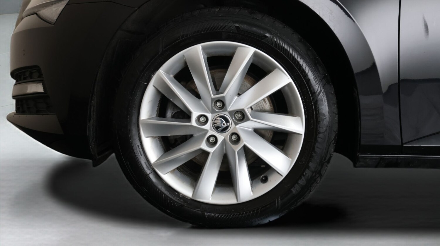 Used Skoda Superb 2023 for sale - 77214766: Photo 18