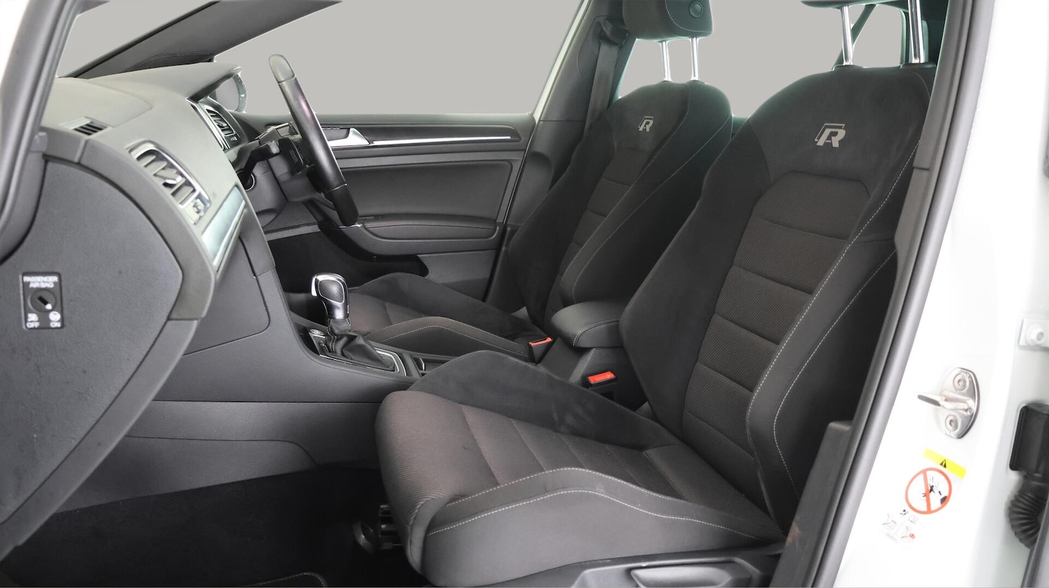 Used Volkswagen Golf 2019 for sale - 76592616: Photo 13