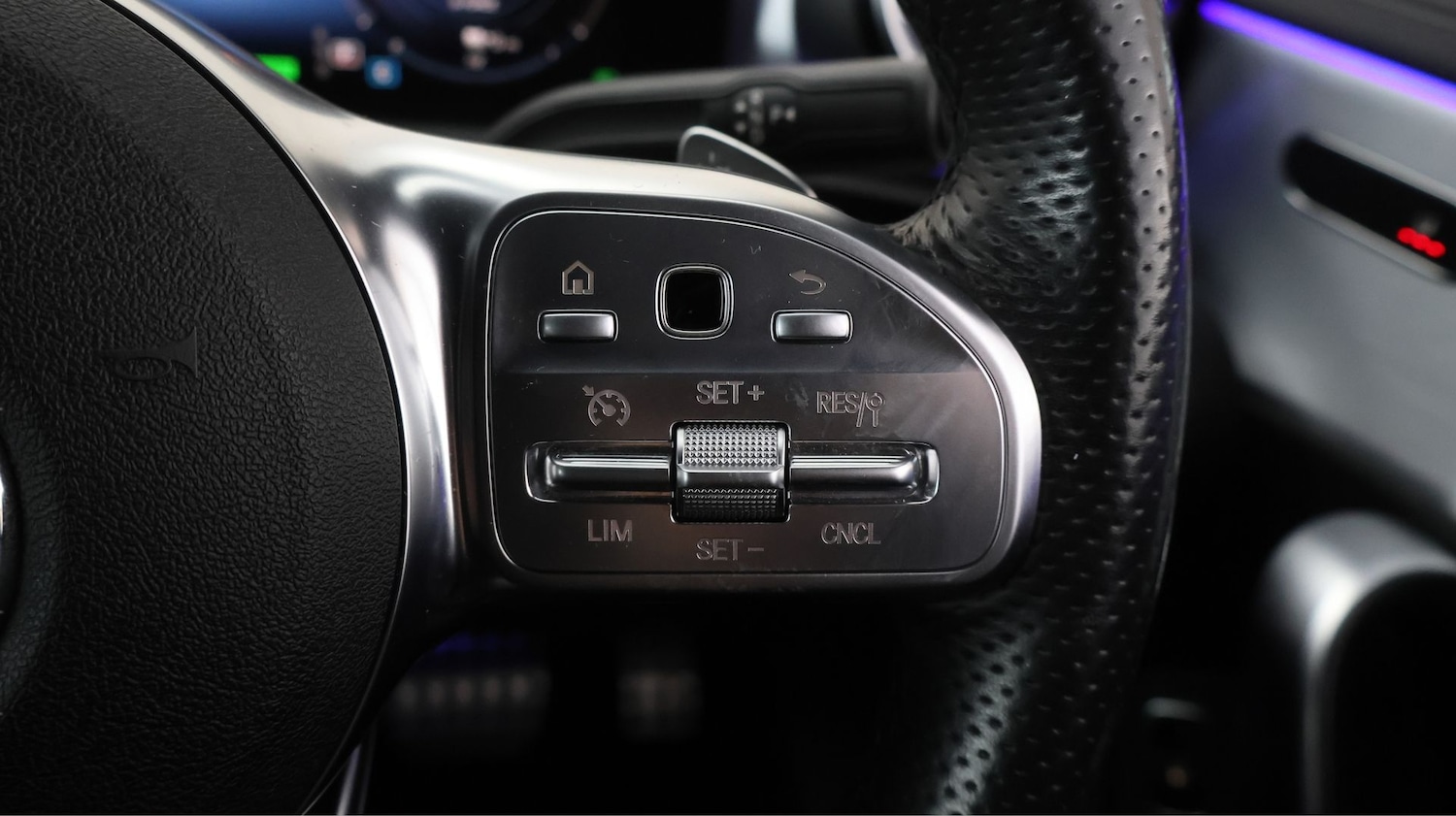 Used Mercedes-Benz CLA 2020 for sale - 77438645: Photo 24