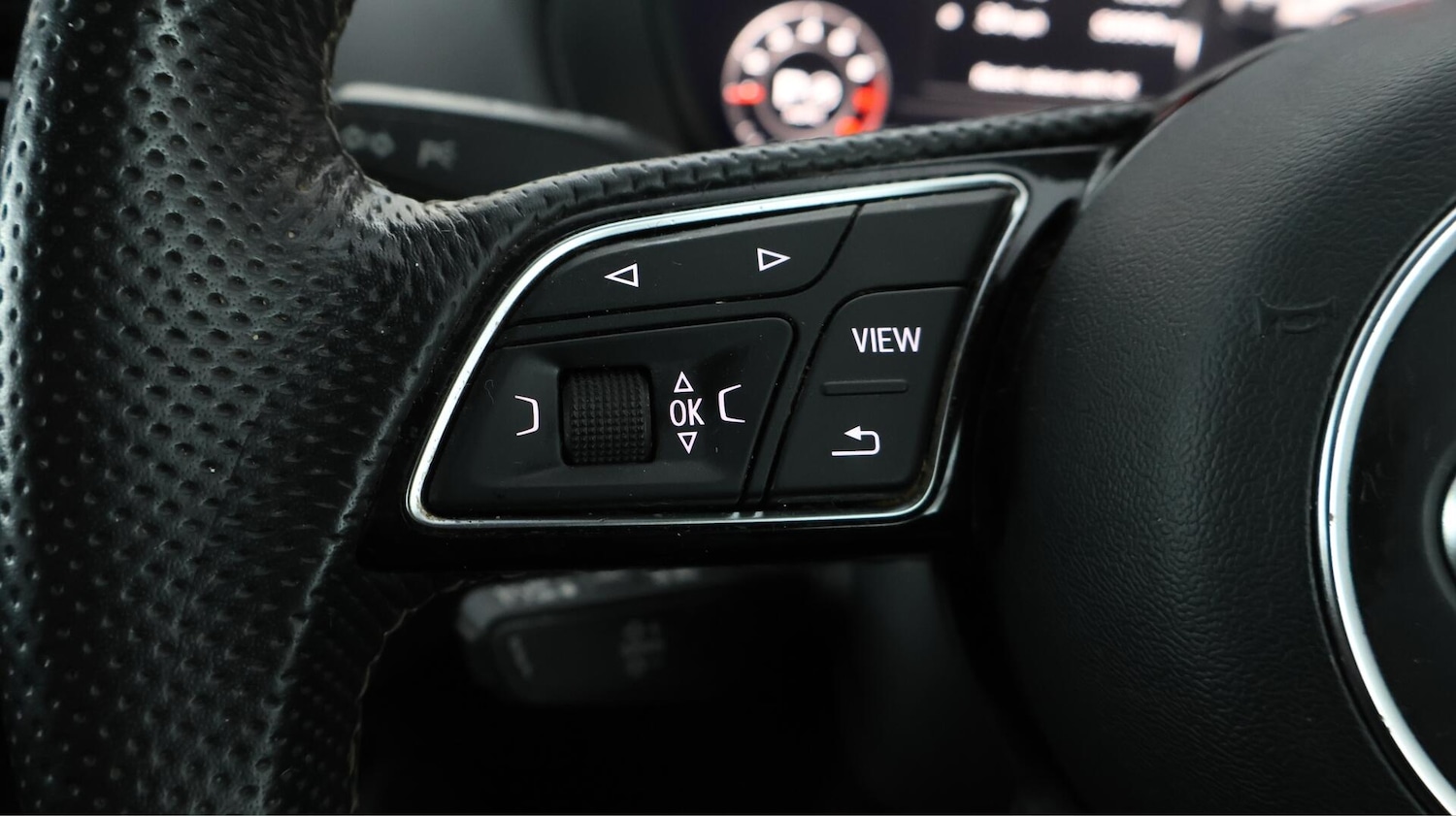 Used Audi Q2 2022 for sale - 76135861: Photo 23