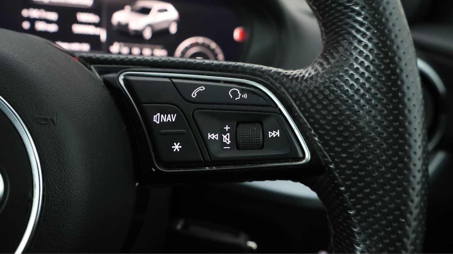 Used Audi Q2 2022 for sale - 76135861: Photo 24